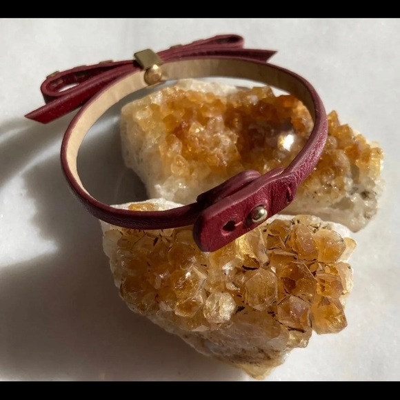 Dark Red Burgundy Leather Bow Bracelet with gold Pyramid Studs - Picture 2 of 4